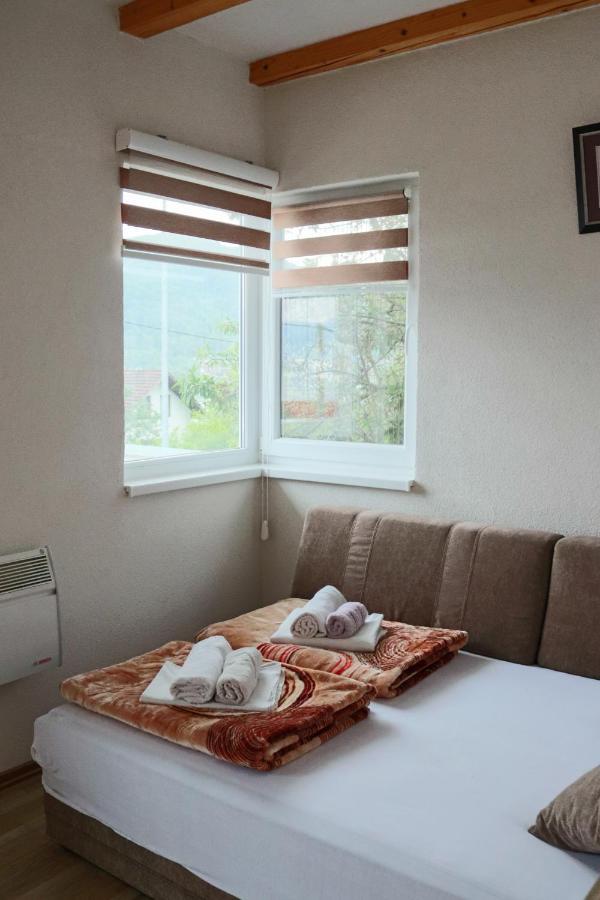 Big Mama'S Apartments Конич Екстериор снимка